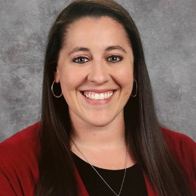 Assistant Principal at Riverside Middle School 👩🏻🏫, @winthropu ‘14 🦅, @UofSC M.Ed ‘17🐔, Teaching Fellow✏️. Indigenous Proud 🪶