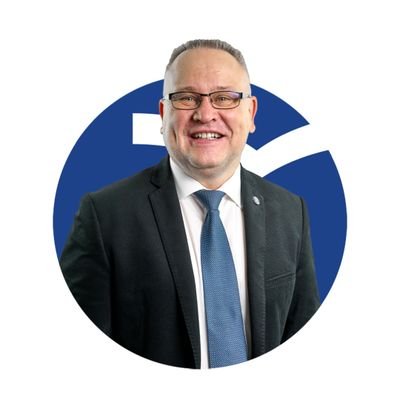 Pracował MSW (Polska Policja). Zajmuje się kryminalistyką (zakres czynności operacyjno rozpoznawcze). https://t.co/s3wAS9EfDZ