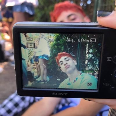 Manuuro_'s profile picture. 