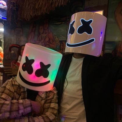TheWestToast's profile picture. Oakland raised 🍉 LA living #dubnation