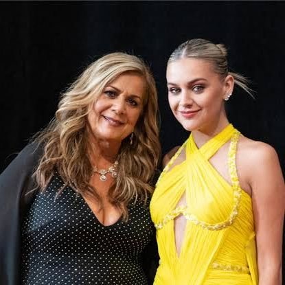 kelsea Ballerini Mother.
Thanks you for following and supporting my daughter music ❤