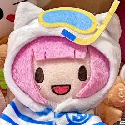 hii :D you can call me candy for short
🌸she/her or they/them🌸
🎨🌈 I love art :D
🎀I like Hello Kitty/Sanrio🎀
MULTIFANDOMS and i draw🧁🧁