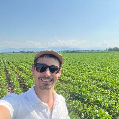 Seedcare chez Syngenta. Passionné par l'agronomie.Mes tweets n'engagent que moi. Fcsm on tour 💛💙🦁#food#seeds#farmer