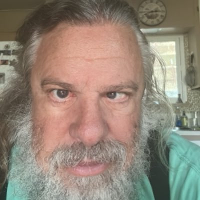 Jewish techno pagan retired former McIntosh programmer and future blind Tesla vehicle operator, playing with Ham Radio and walking my Dog. Owned by an old cat.
