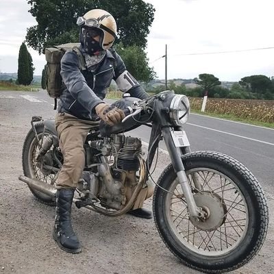 Mohanmahaleo's profile picture. 