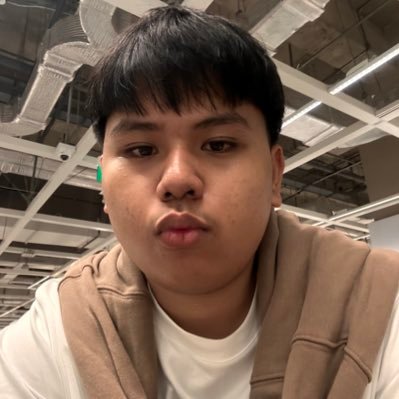 rapquijano's profile picture. brent ocean 🌊