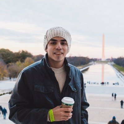 2L @USCGouldLaw. Previously: publicist, teacher. @GeorgetownSFS alumnus.