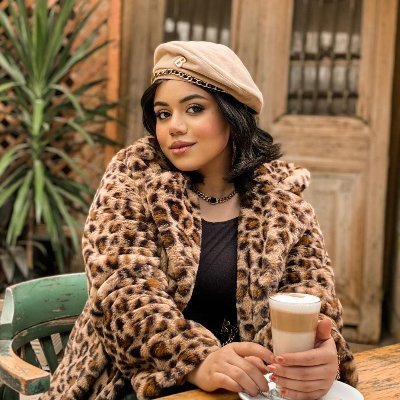 My name is miss Halima, a single girl my dream for my future 💐