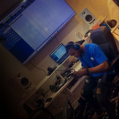 kehmahvibes's profile picture. Blogger, Music-Producer, Artiste and Song-Writer. Contact: kennethmamoke@gmail.com 08179017789