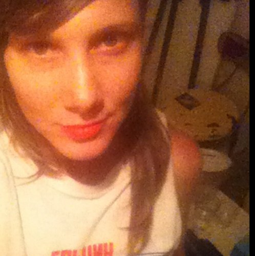 jennypluto's profile picture. Berserk robots 🤖🤖🤖🤖