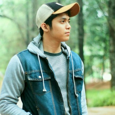 ramdanscode's profile picture. Flutter Community | Flutter Enthusiast | Flutter Course
Round of #Flutter #FlutterDev