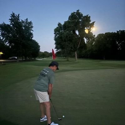 bjameslowry's profile picture. Music Industry Pro #Nashville 📀
Grammy/Cma/Acm/Award Winners
Founder|Pres. at 5Fins, LLC | 
#RhythmandReel Coastal Tv Media & Merch |
Afishanado 🎣🦈