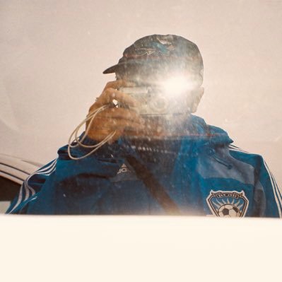 valleeezy's profile picture. Sometimes I get emotional over fonts 🇸🇻 Bay Area sports