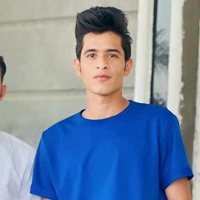 mzhmr198716's profile picture. 