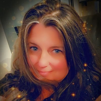 Persephone513's profile picture. Reality TV ruined the world
Go Bolts, Hockey Mom/Wife, Cat/Dog mom, Feline foster mom
Love to travel, make things and trivia/puzzles/board games