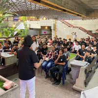 ¡Hola, soy ILAZ! (@dimeilaz) 's Twitter Profile