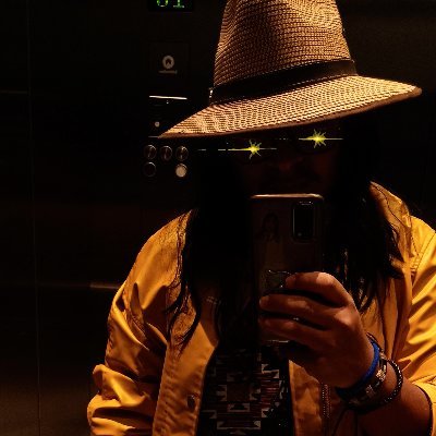 WeTheRobot's profile picture. xhimidelious.ic

Hallucinogen Persisting Perception Disorder

#Bitcoin 

felicidad enlatada para un mundo infeliz

De mi güera galáctica y de mi rana 🐸👽😍