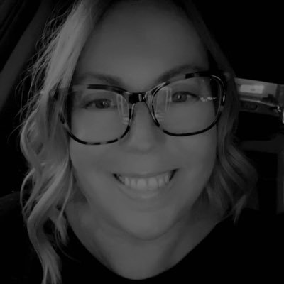 mom, traveler, Pokémon TCG, Swiftie, barista, go Chiefs, AuDHD. Find your joy! 💚☕️ she/her *opinions are my own*