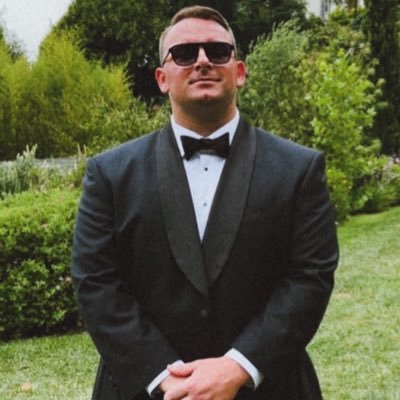 Proud Coal City HS & Saint Joseph's College Graduate. Caleb Williams is my hero. Rizzo is my Captain. #Bears #Cubs #Bulls #FightingIllini #Blackhawks #GirlDad