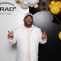 ✨Daddy✨ Dame (@macadamionnut) 's Twitter Profile