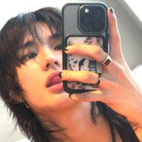 nini (@ccigorets) 's Twitter Profile