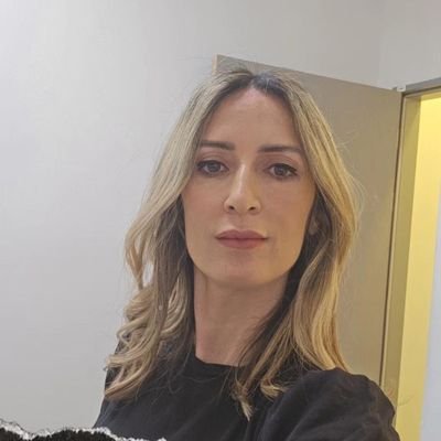 Einav Halabi عناب حلبي Profile