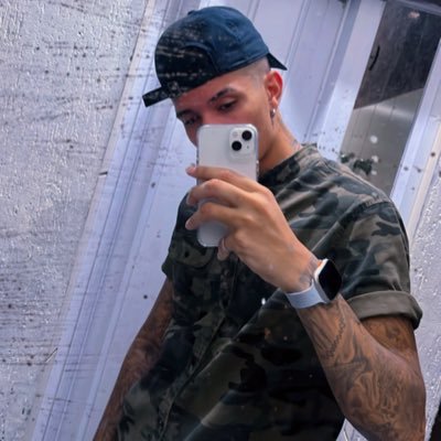 ErikinhooOh's profile picture. Instagram: Erickmourajr - São Paulo - SP