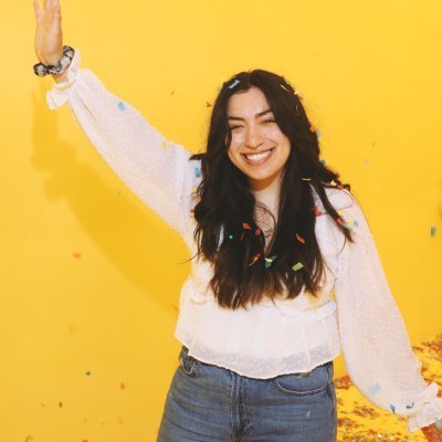 Hi there! I'm a biomedical engineer interested in medical device design for impacted demographics. Come along on my journey as I develop as an engineer!