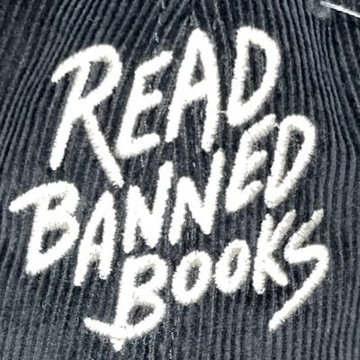 cristianawojo's profile picture. irl npc ❤️🧡💛💚🩵💙💜🩷