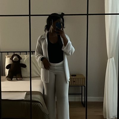 ellibelleh's profile picture. Witness ✝️