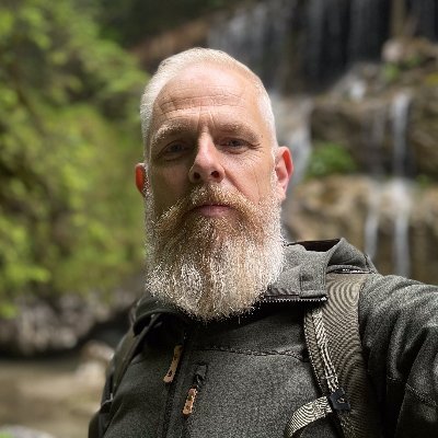 hmoegelvang's profile picture. Freelance consultant at APENTO. 
Focusing on enterprise mobility and the modern workplace. Opinions expressed on this account are my own.