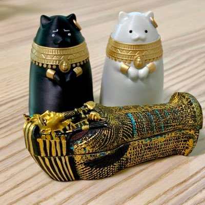 フィギュア蒐集+フィギュア造形趣味アカウント。えじぷと神にゃんこマスコット作ってます、いろんなフィギュア作りたい。ディレ島工房でワンフェス出てます。 殆ど放置ですがInstagramもやってます!→ https://t.co/KwvRSQm2fJ