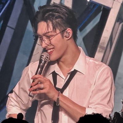 Vortex ♥ SEEN ATEEZ🏴‍☠️さんのプロフィール画像