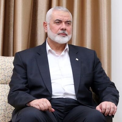 EmraanHossein's profile picture. Accountant