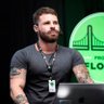 felipefialho_'s profile picture. bolha tech desde 2007 • criador @frontendbr • textos https://t.co/SL5GMrUEoo • vídeos https://t.co/1kgpax3g3o • ig https://t.co/slkhLs2K4m
