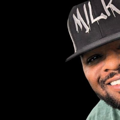 ItsElephantMilk's profile picture. I Stream On Kick