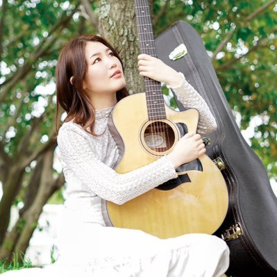 ことばを大切に歌っています。1stミニアルバム公式サイトにて販売中💿YouTubeとColorSingでライブ配信活動中🎤 (現在不定期)お問い合わせやご依頼は「ohana4staff@gmail.com」へ📩MV→ https://t.co/M7ms0kT3LK