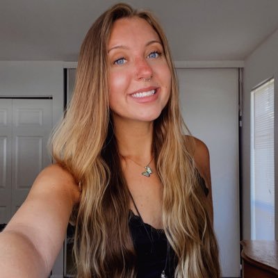 offbrandtori's profile picture. scorpio sun • libra moon • pisces rising