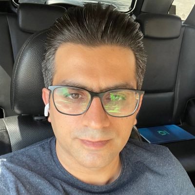 اکانت قبلیم بعد ۱۳ سال پرید… دوباره اومدم! مارکتینگی برندینگی… کتابخوارِ عشق نویسندگی!