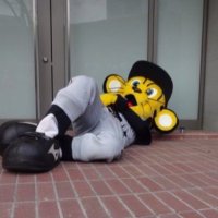 睡眠欲太郎 (@8978_lcd) 's Twitter Profile
