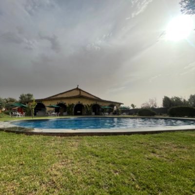 MrOussama241054's profile picture. Pro Video editor 
Starting Developper