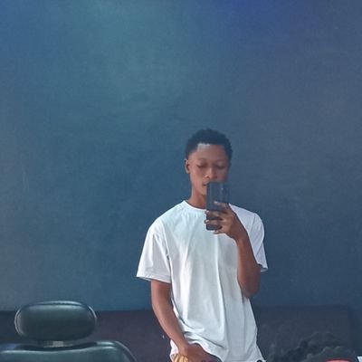 JuniorL_S_D16's profile picture. Chelsea fan♤|fan of Roddy ricch $💯|Messi always, In love with Harry kane 😀 👏 |Hip hop is my fav 😍 |Love GOD ✝️🛐❤️| Here for fun 😁 😂 😀|