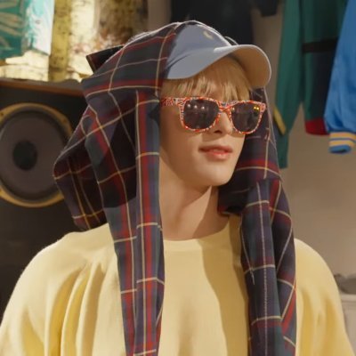 21 :'( |
Princess BBG Dokyeomie enthusiast🎀|KYEOMPEUS🐰 |OT13🤍 | NEW MOM DK BELIEVER🤱