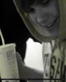 LadiesLovesJB's profile picture. Fc dedicado ao Justin Bieber do Brazil. Since: 08/10/11. Follow me! As Beliebers Brasileiras são as melhores.