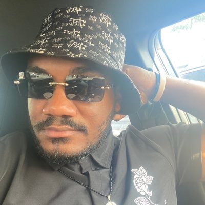 EricJr93's profile picture. 