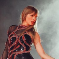 klaudia (@smokenmirrorxs) 's Twitter Profile