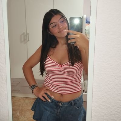 Yosoylauu_'s profile picture. estoy puto loca y voy con delay