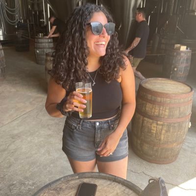 jillybanillyxox's profile picture. My friends call me Jill. A Proud Member Of D&R’s The Company.