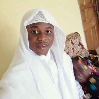 annafiu10_an's profile picture. An automobile Electronics engineer