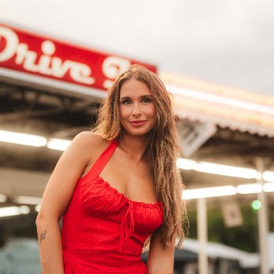 _FaithHopkins's profile picture. Singer/Songwriter in Nashville, TN. 
Pre-Save My New Single Here: https://t.co/H4Ml0LnTbh